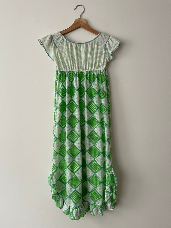 Vintage 1960s/1970s Nightgown Very Jan Brady Styl… - image 3