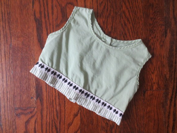 Vintage Girls Top 1950s Toddler's Sleeveless Crop… - image 10