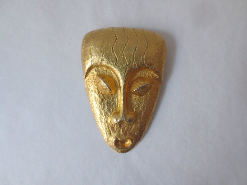 Gold Tone Vintage Pakula Figural Tribal Pendant 2 38 x 1 58 Inches