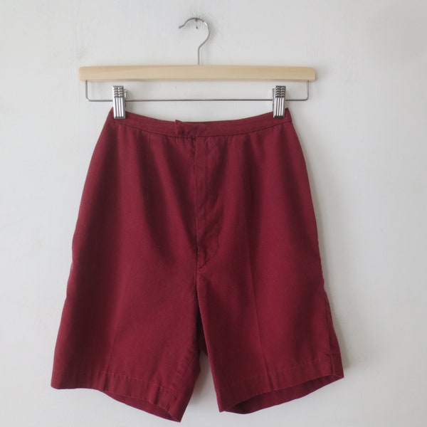 Vintage 1960s Shorts High Waisted Faded Burgundy Cotton with Hidden Tab Closure No Pockets & Shaping Darts Juniors/XXS 22 Inch Waist