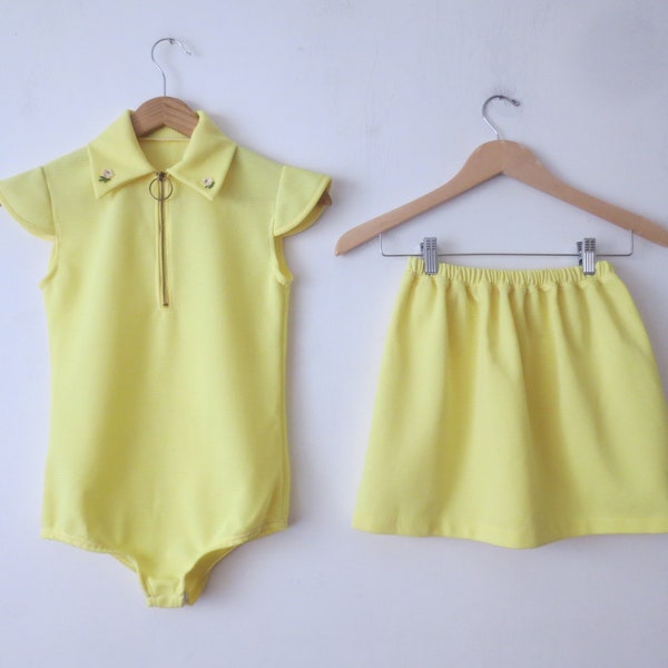 Vintage Girls Bodysuit with Matching Skirt 1960s/70s Polyester with Hoop Zipper Pull Matching Sister Set 8 to 10 Years