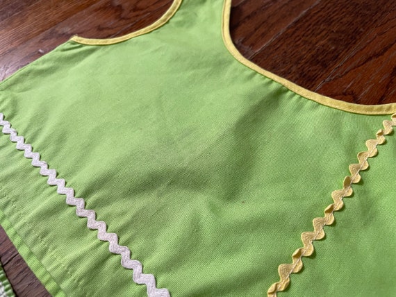 Vintage 1960s Girls Outfit Lime Green Cotton Shor… - image 10
