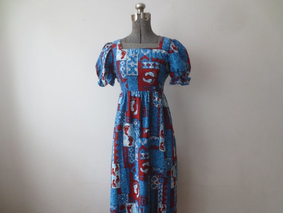 Vintage Hawaiian Dress 1960s/1970s Abstract Novel… - image 1