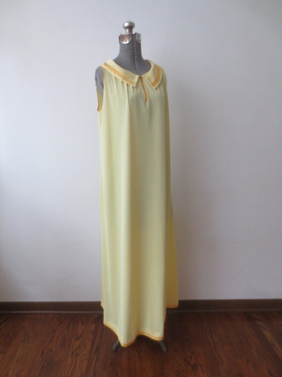 Vintage Jcpenney Nightgown 1960s Gaymode Creamy Yellow Nightgown