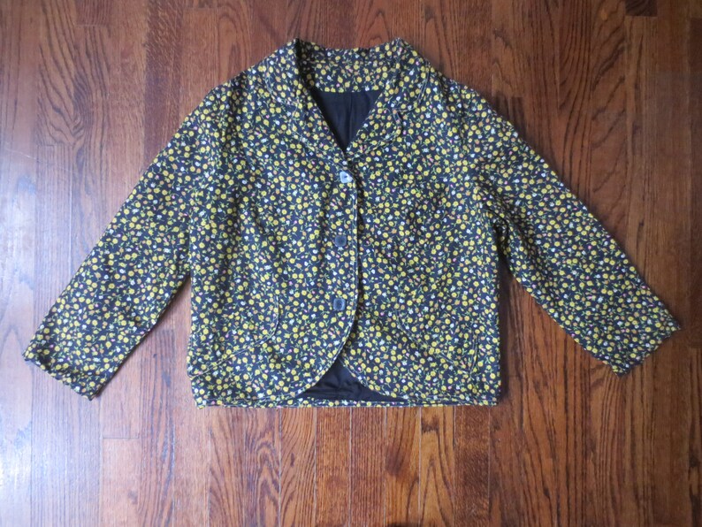 Vintage /'60s Black Yellow Floral Cotton Cropped Blazer Jacket 40-42 Inch Bust Fully Line w Killer Square Buttons