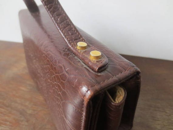 Vintage Box Purse 1960s Faux Alligator Textured V… - image 2