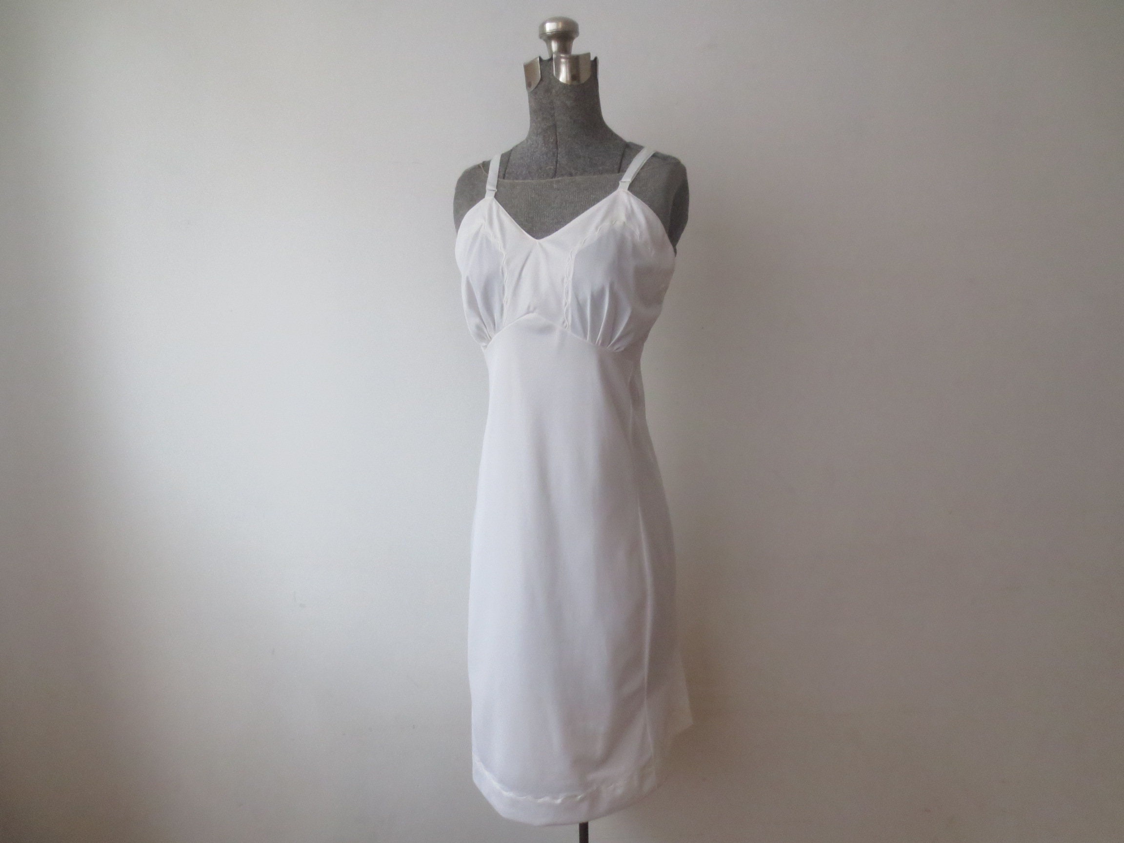 Vintage '60s Movie Star Brand Full Ivory Slip W/ Sweet - Etsy