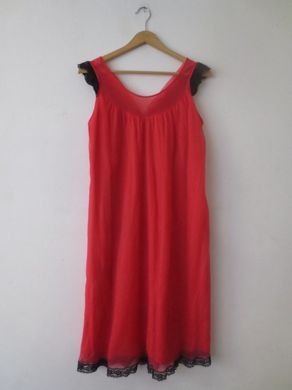 Vintage 1950s Nightgown Red Layered Nylon Chiffon… - image 6