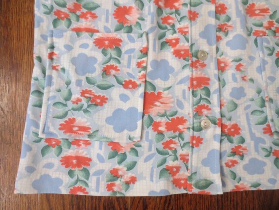 Vintage Chore Shirt 1970s Floral Poly Print House… - image 10