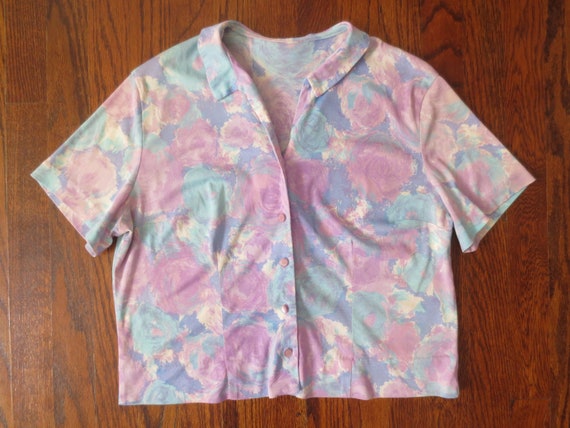 Vintage 1950s Blouse Silky Floral Print with Kill… - image 7