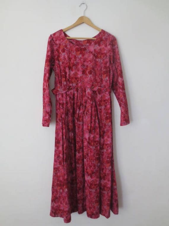 Vintage 1970s Maxi Dress Fuchsia Floral Print wit… - image 4