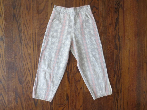 Vintage Girls Capris 1950s/60s High-Waisted Novel… - image 3