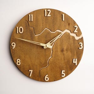 Stylish wall clock, Rustic wood clock, Cracked wall clock, Farmhouse clock wall, Clock with numbers, Unique wall clock with numbers