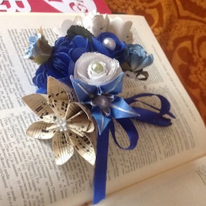 Corsage Everlasting Gift for Mom