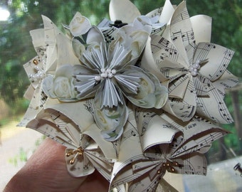 Sheet Music Flower Bouquet - 10 Origami Flowers With Stamens and Stems and Extras