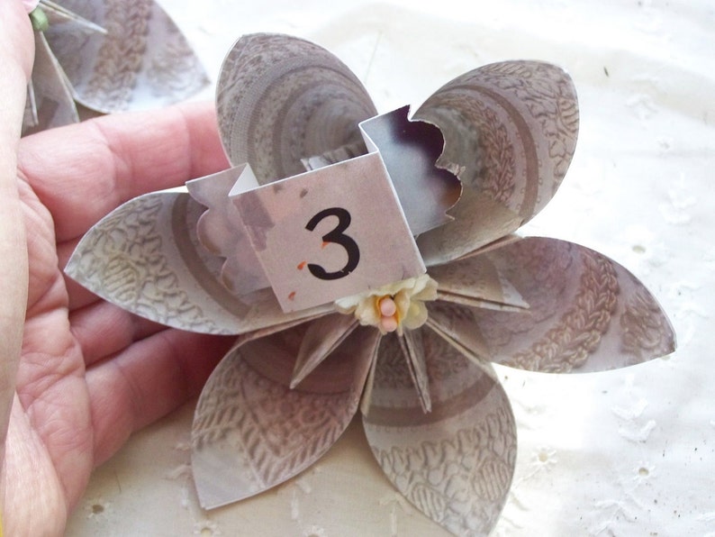 20 Origami Kusudama Place Cards or Table Numbers For Your Wedding Tables 20 Included personalized image 5