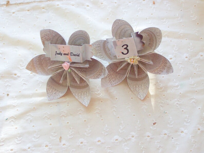 20 Origami Kusudama Place Cards or Table Numbers For Your Wedding Tables 20 Included personalized image 3