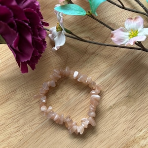 Moonstone Chip Bracelet - Stretch Gemstone Bracelet - Handmade - Gemstone Jewelry