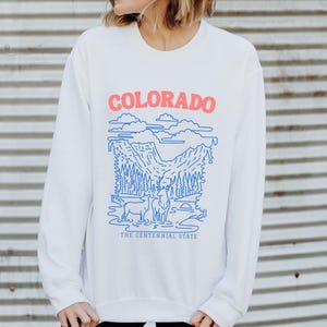 Colorado Vintage Style Crewneck Sweatshirt | 90s Colorado Sweatshirt, Colorado Crewneck, Mountain Lover Gift, Colorado State Pride