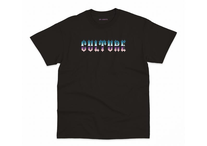 Koszulka z nadrukiem w stylu retro synthwave z typografią – vintage'owa odzież uliczna z roku 2000 zdjęcie 3