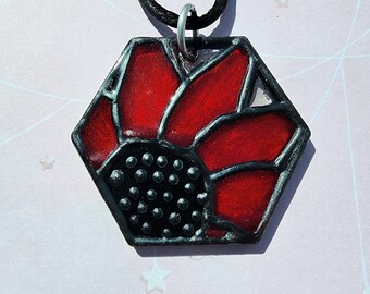 Collier pendentif tournesol rouge et noir recto-verso - Fleurs scintillantes en émail superposées sur hexagone en acrylique transparent - Conception faite main