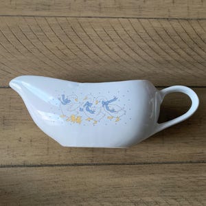 Goose Gravy Boat | Vintage Goose, Vintage Goose Decor, Vintage Kitchen, Goose Kitchen, Goose Home