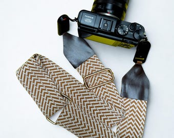 Handmade Woven Quick Release Camera Strap, Beige Herringbone Strap, Leather Ends