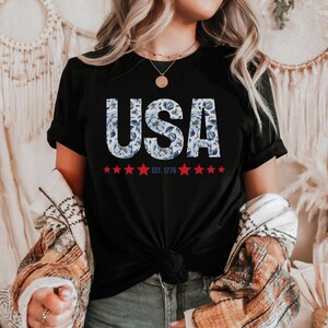 Patriotic USA Floral Shirt, Memorial Day Tee, Red White and Blue Shirt, American Floral Top, Holiday Apparel, Gifts for her, USA tee