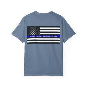 DEPARTAMENTO DE POLÍCIA DE ZOOTOPIA - Camiseta com a bandeira da linha azul fina do chefe Bogo - Parques da Disney, Disney World, Disneylândia Camiseta de algodão com estampa gráfica imagem 7