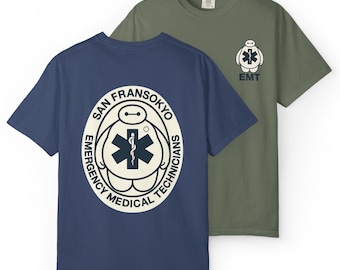 Camiseta EMT BAYMAX - Técnico de Emergência Médica Big Hero Six San Fransokyo - Parques Disney, Disney World, Disneylândia, Camiseta de Algodão com Estampa Gráfica