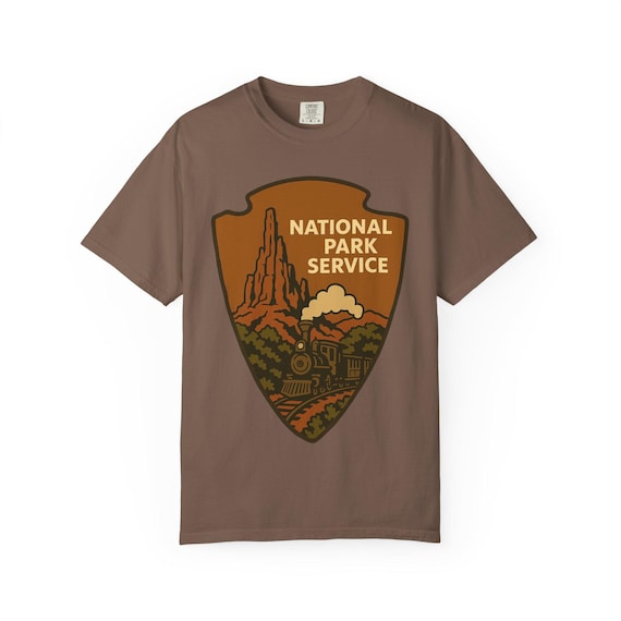 NATIONAL PARK THUNDER - Big Thunder Mountain National Parks Homage T-Shirt - Disney Parks, Disney World, Disneyland Trip Cotton Tee