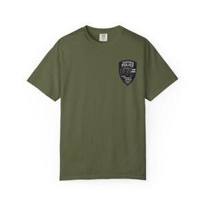 DEPARTAMENTO DE POLÍCIA DE ZOOTOPIA - Camiseta com a bandeira da linha azul fina do chefe Bogo - Parques da Disney, Disney World, Disneylândia Camiseta de algodão com estampa gráfica imagem 8