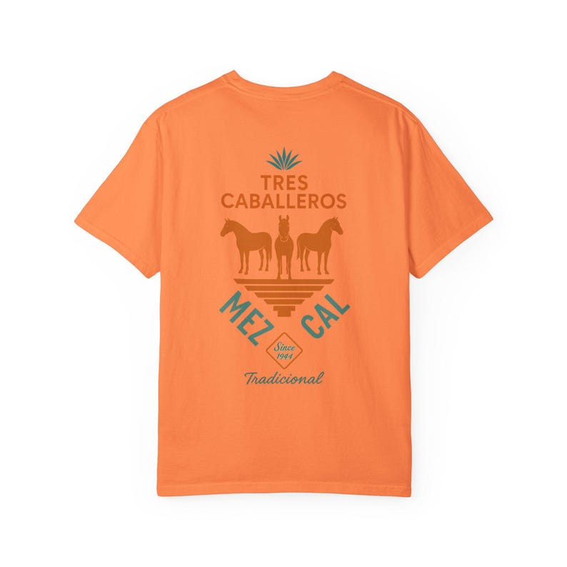 MEZCAL TRES CABALLEROS - Camiseta de algodón de los Tres Caballeros, Pato Donald, Mezcal y Tequila - Parques Disney, Disney World y Disneyland imagen 2