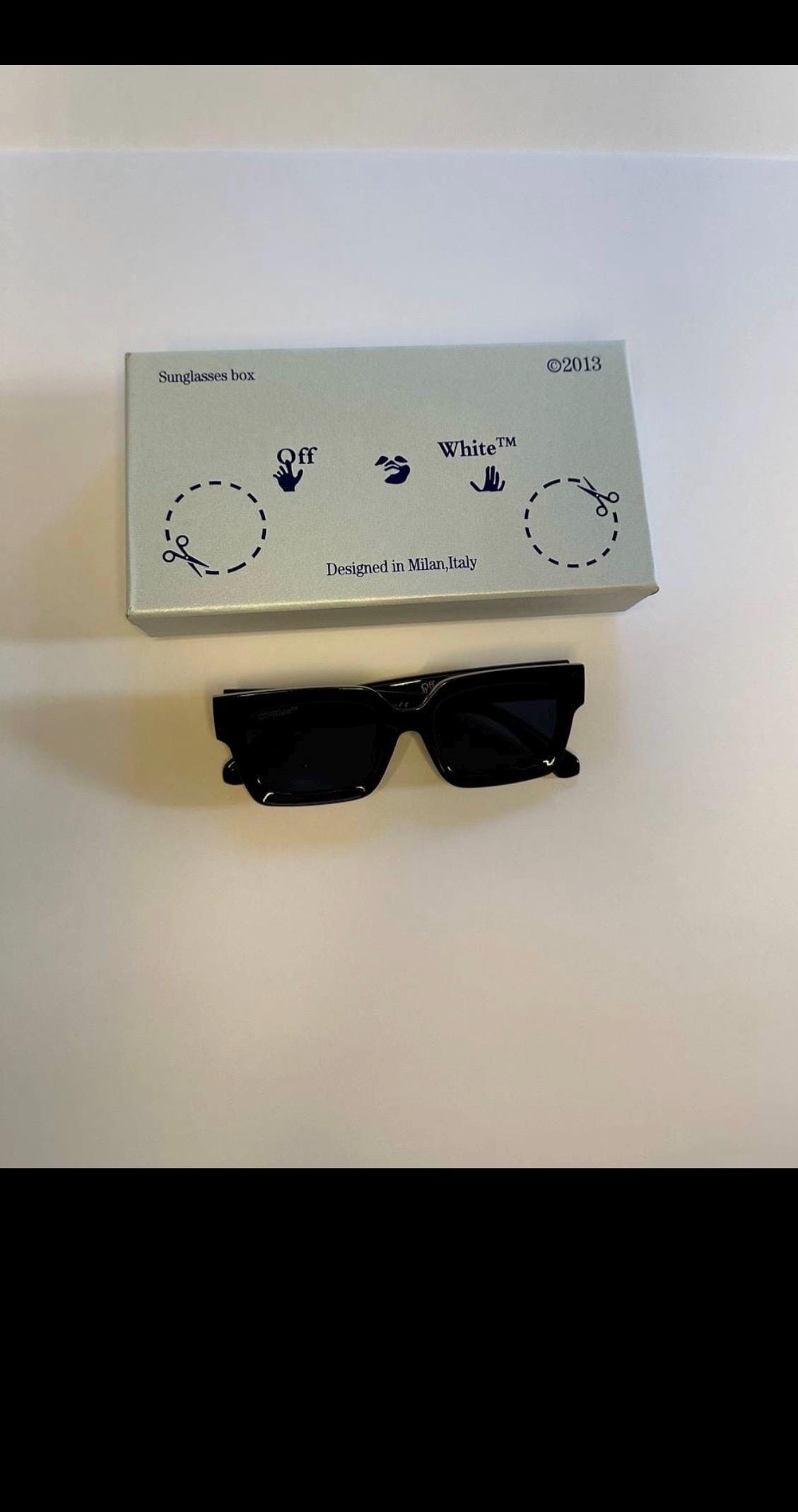 off-white サングラス（ケース付き） 0400017424284_HAVANAGREEN?wid=