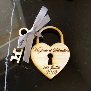 Sample Heart and Key Custom Engraved wedding favor image 4