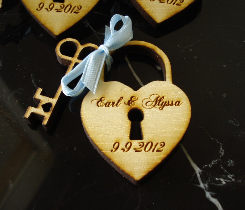 50 Heart and Key Wedding Favors image 2