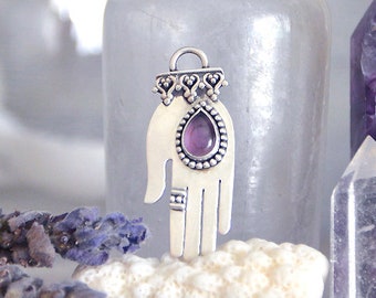 The Giver Pendant in Sterling Silver and pear Amethyst - victorian hand palmistry fortune teller mystical amulet hamsa good luck