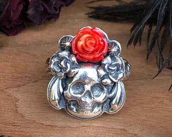 Size 7.25 - Calaverita Skull Ring with Carved Red Coral Rose in Sterling Silver - flower crown scrollwork leaf engraved band Day of the Dead