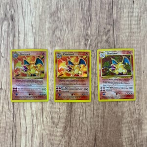 Glurak Proxy Pokemon Card Set (3) – Holographisch Schattenlos, Basis Set 2, Legendäre Kollektion – Fan-Pokémon Karten