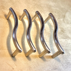 1980s • 1990s | Silver Chloe Wave Handle | Vintage Curved Drawer Pulls | Furniture Hardware