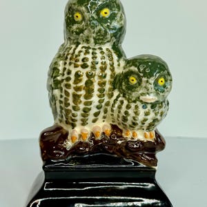 1988 Vintage Cermaic Forest Green Owl & Chick Statue