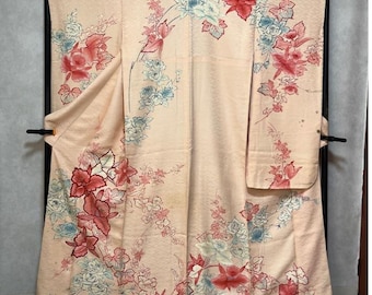Antieke kimono, zalmkleurige Iro Tomesode (formeel), getextureerde pure zijde