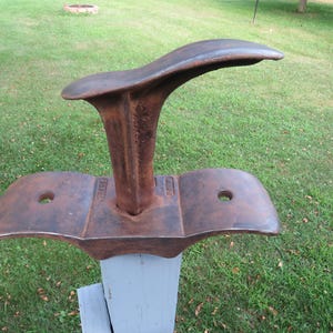 Antique Iron Metal Cobbler Shoe /Repair Stand/Anvil Childs