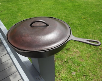 Vintage Cast Iron No. 8 Double Spout Skillet W/Heat Ring and No. 8 Cover