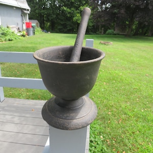 Rare Antique Solid Cast Iron Mortar & Pestle 5 Inch Opening