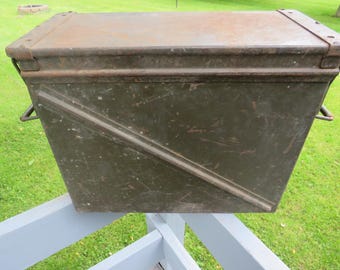 Large Vintage US Military Metal 20mm Ammo Box Vietnam Era Dated
