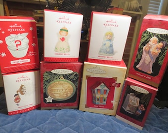 8 Hallmark Collectibles Mixed Lot Ornaments