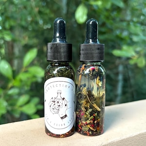 Protection Spell Oil | Ritual Anointing Oil for Warding, Banishing, & Energy Shielding
