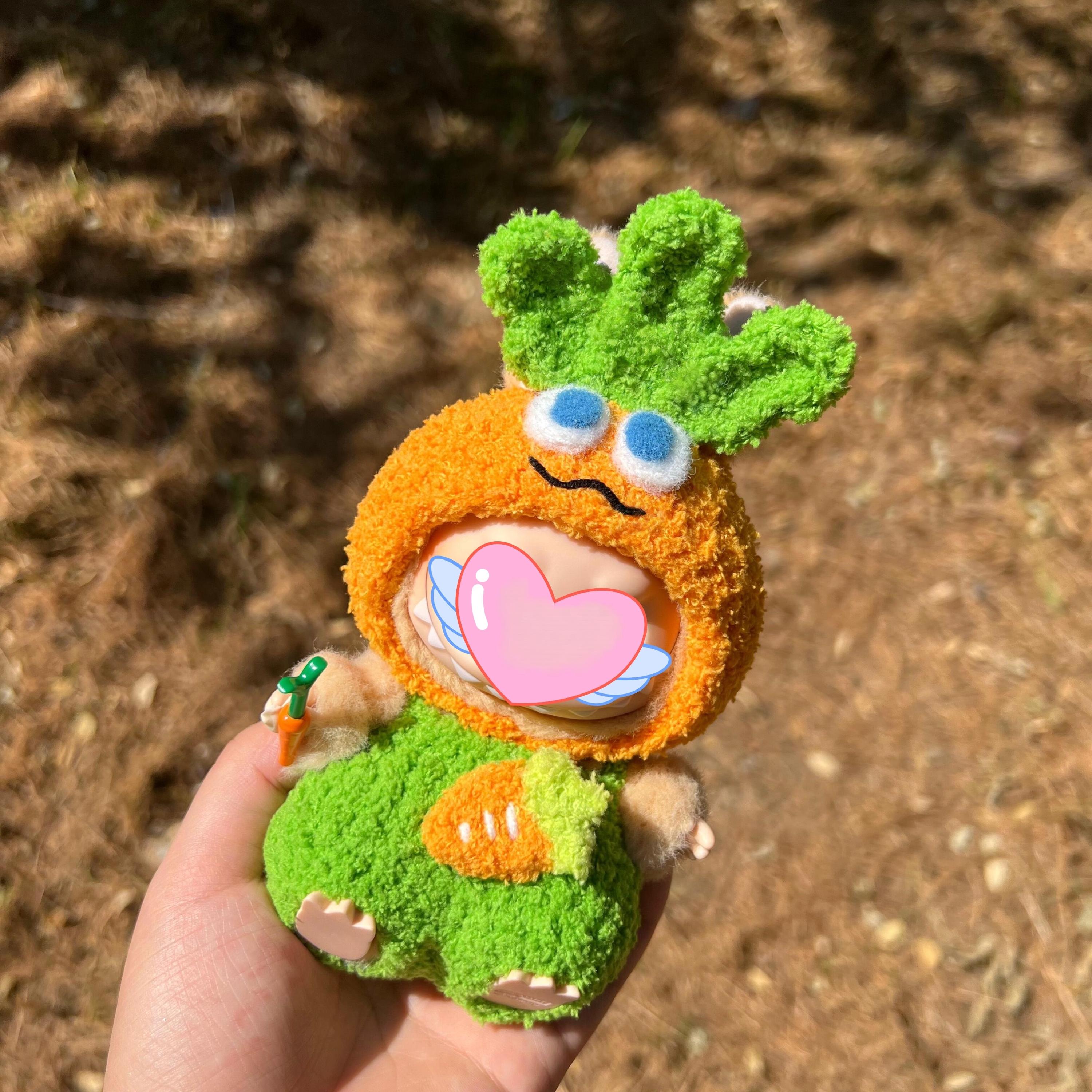 Handmade Crochet Doll Clothes，Cute Carrot Plush Doll Outfit，Fits Gen 1/2/3 (17cm doll),Perfect Halloween Gift (Doll Not Included)