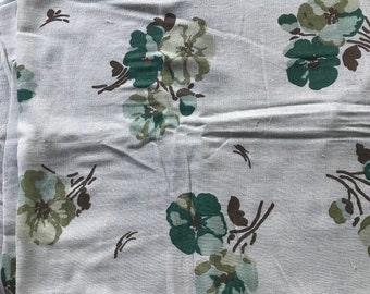 Vintage Lightweight Floral Fabric Light Green and Brown 2 Yards and 22 Inches Cotton Hopsacking